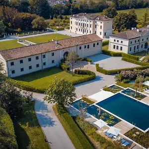 villa-solatia.hotelinveneto.com/