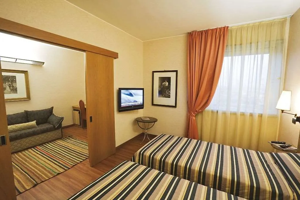 Axyhotels Innstyle Milano 4*, Milan